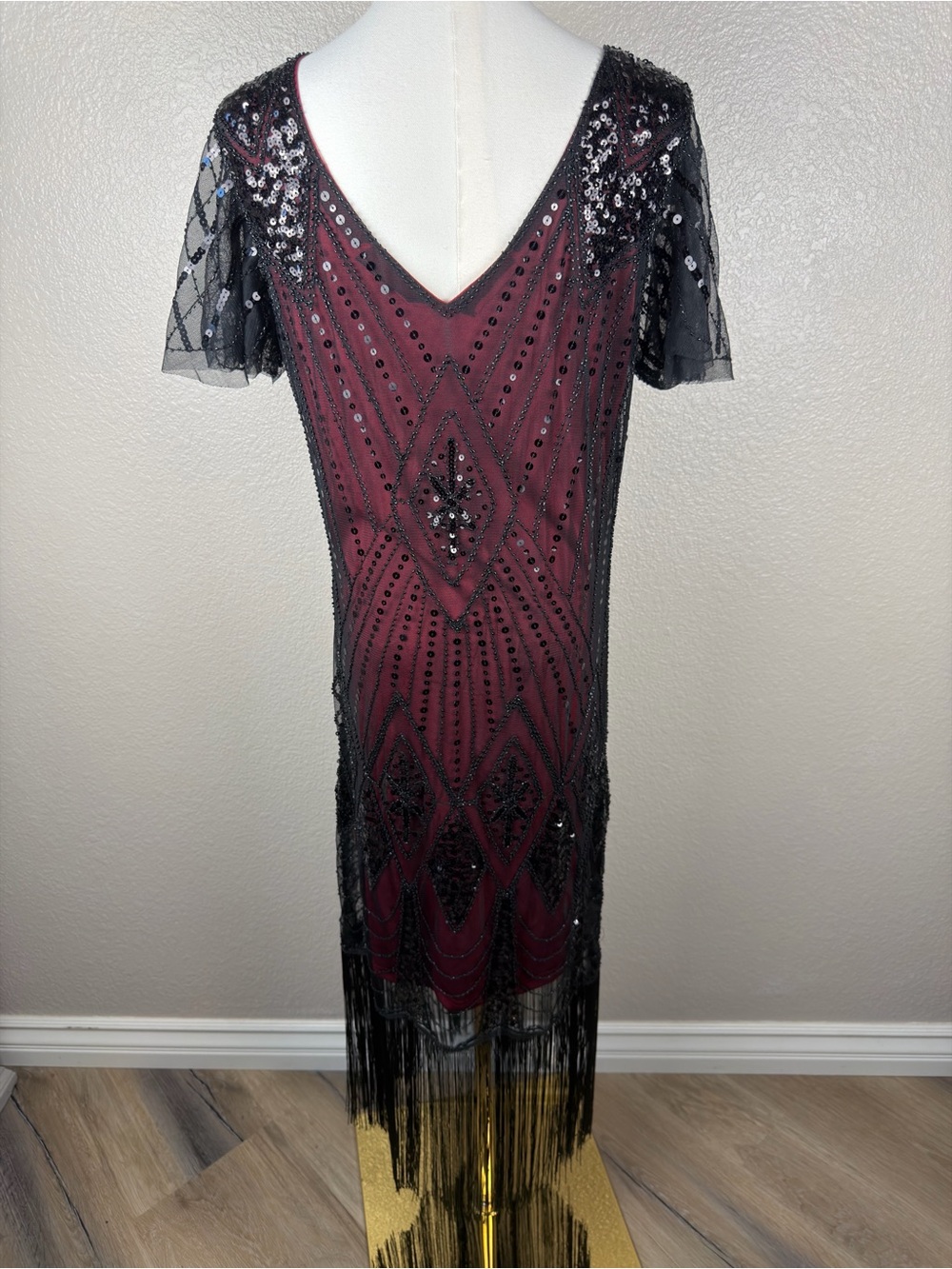 NWT Burgundy Beaded Midi Dress with Black Fringe Detailing 1920’s Flappers, L